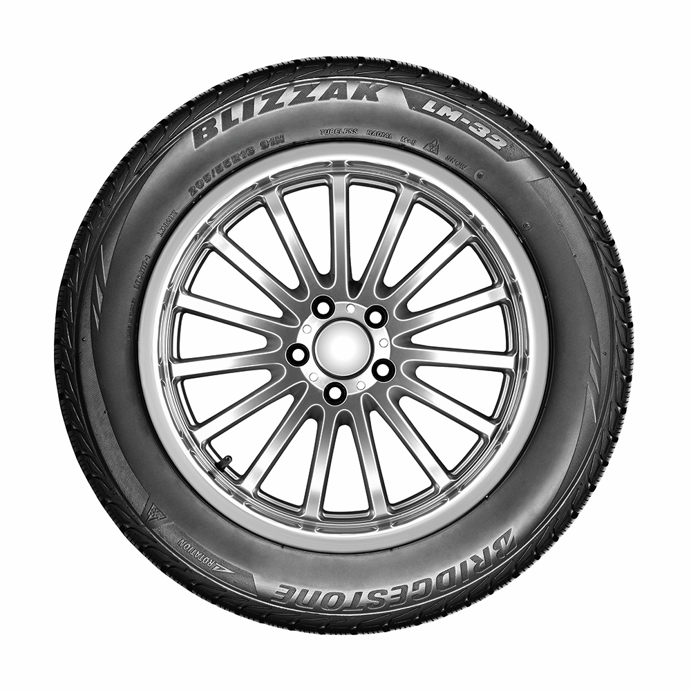 Bridgestone Blizzak LM32 215/40R18 89V XL